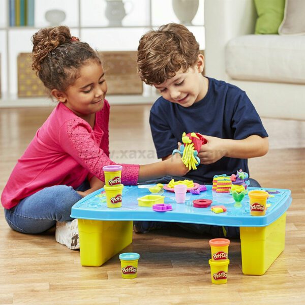 Ծեփախմորների հավաքածու սեղանիկով Play-Doh