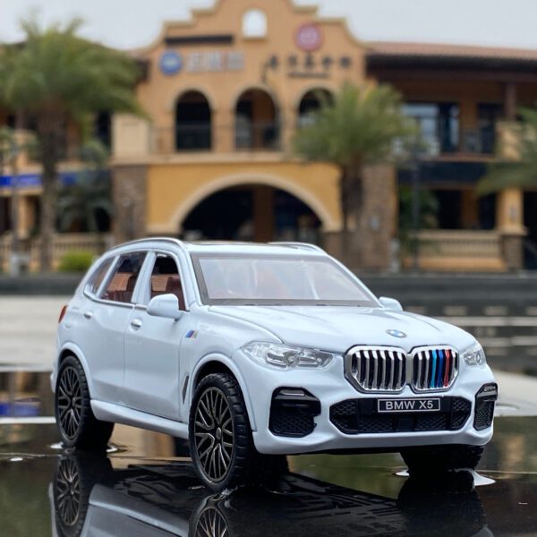 Մետաղյա մեքենա BMW X5