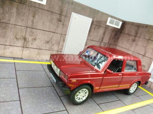 Մետաղյա մեքենա կարմիր Lada 2107
