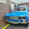 Մեծ մետաղյա մեքենա կապույտ Vaz 2406FY