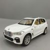 Մետաղյա մեքենա սպիտակ BMW X5