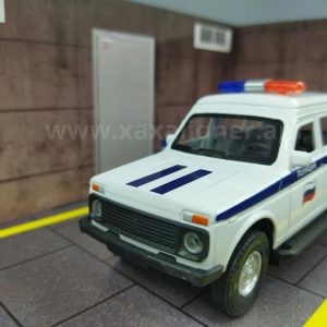 Մետաղյա մեքենա ոստիկանական Նիվա Niva
