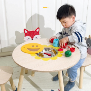 Փայտե սեղան 3 աթոռով