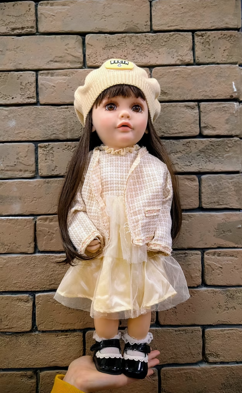 Ինտերակտիվ տիկնիկ Օլյա