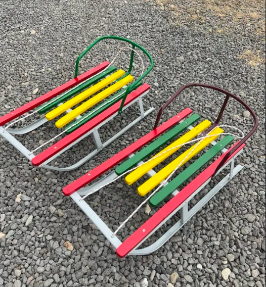 Սահնակ գունավոր